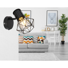 Nástěnné svítidlo, černý kov, vypínač, ŠxV: 13x17cm, H:17cm, bez žárovky 1xE27, max. 40W 230V