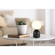 Nabíjecí stolní lampa, kov černý, mosaz, plast bílý, stmívatelné, dotykový stmívač, nastavení barev, paměťová funkce, včetně aku. CR18650 1800mAh 3.7V, Ø:120mm, V:210mm, délka kabelu 500mm, LED 2,5W 5V, výstup 189lm, změna barvy světla 2700-6500K