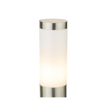 Náhradní stínidlo pro 3157S, 57, 58, 59, 59-3, odolné proti UV záření, určeno pro novější typy svítidel s průměrem závitu 65 mm.