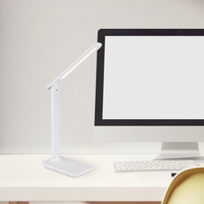 Stolní svítidlo, plast bílý, bílá imitace kůže, dotykové zapnutí/vypnutí, plynulá regulace dotykového stmívače, včetně adaptéru a USB kabelu, DxŠxV:280x115x500mm, včetně LED 5W 230V, zdroj 60-582lm, výstup 57-570lm, 2700/6500/4000K