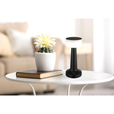 Nabíjecí stolní lampa, plast černý a bílý, dotykové zapnutí/vypnutí, plynulé dotykové stmívání, aku CR18650 800mAh 3,7V, doba nabíjení cca 2 hod., ø:95mm, V:215mm, délka kabelu 1500mm, včetně LED 1W 230V, výstup 55lm, 2700/6500/4000K