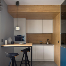 Závěsné svítidlo, černý matný kov, kouřové sklo, čirý akryl, černý PVC kabel, možnost zkrácení výšky, ø: 15cm, výška: 150cm, LED 6W 230V, zdroj 720lm, výstup 500lm, 4000K