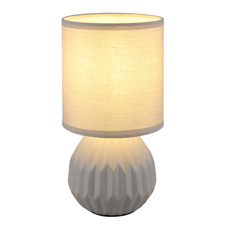 Stolní lampa, keramická šedá, textil šedý, PVC kabel bílý, kolébkový vypínač na kabelu, ø: 120mm, V: 230mm, délka kabelu 1300mm, bez žárovky 1xE14, max. 40W 230V