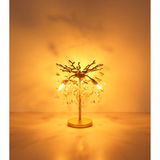 Stolní lampa, kov matně zlatý, skleněné křišťály jantarové, čiré, PVC kabel, kolébkový vypínač na kabelu, ø: 360mm, V: 500mm, délka kabelu 1200mm, bez žárovek 3xE14, max. 40W 230V