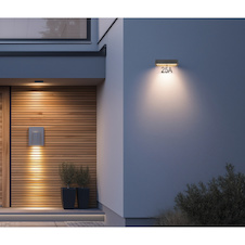 Solární svítidlo, plast šedý matný/průhledný, akryl průhledný, krokový přepínač, baterie součástí balení CR18650 1800mAh 3,7V, senzor, IP54, ŠxV: 230x123mm, H: 100mm, včetně LED 6W 3,7V, zdroj 1200lm, výstup 1000lm, 3000K