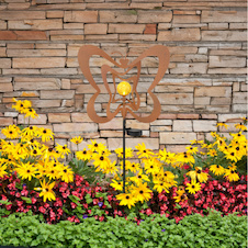 Solární svítidlo, kov, imitace rzi, kov černý, plast černý matný, jantarová koule s efektem popraskaného skla, posuvný vypínač, baterie součástí balení AAA 300mAh 1,2V, IP44, DxŠxV: 380x60x830mm, včetně LED 0,06W 3V, 3000K