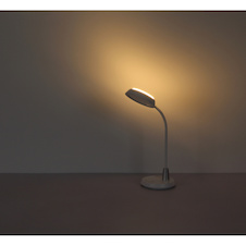 Stolní lampa, bílá a stříbrná plastová, dotykové zapnutí/vypnutí, dotykový spínač plynulý, paměť, včetně adaptéru, Flexo, DxŠxV:30,5x17x45cm, LED 12W 230V, zdroj 70–950lm, výstup 60–650lm, změna barvy světla 3000/4000/6000K