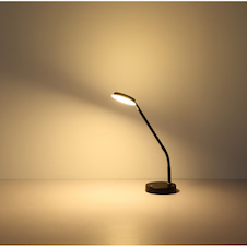 Stolní lampa, matný černý kov, saténový akrylát, transparentní, dotykové zapnutí/vypnutí, dotykový vypínač, DxŠxV:43x13x52cm, délka kabelu 150cm, včetně LED 6,5W 230V, 700lm zdroj, 350lm výstup, změna barvy světla 2700/3350/4000K