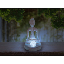 Solární svítidlo plast bronzové barvy, šedé, sklo čiré imitace praskání skla, sedící Buddha s míčem, baterie součástí AAA 200mAh 1,2V, IP44, DxŠxV:175x150x300mm, vč.LED 0,06W 3V, 6000K