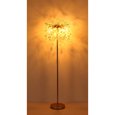Stojací lampa, kov matné zlaté barvy, jantarové a čiré skleněné krystaly, PVC kabel, nožní vypínač na kabelu, flexibilní objímky, Ø:46cm, V:155cm, délka kabelu: 180cm, bez žárovek 5xE14, max. 40W 230V
